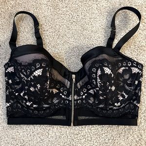 Victoria’s Secret 36DD Lace Zip-front Lined Demi Bustier